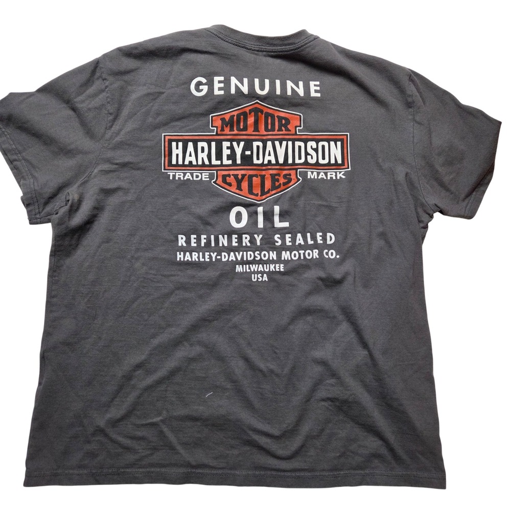 Harley Davidson Milwaukee Oil Refinery Sealed Black Tee Size Large